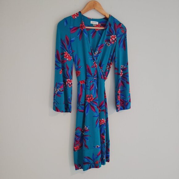 Calvin Klein Wrap dress size 4 - Picture 2 of 6